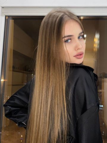 Вероника Приват Блондинка фото 4